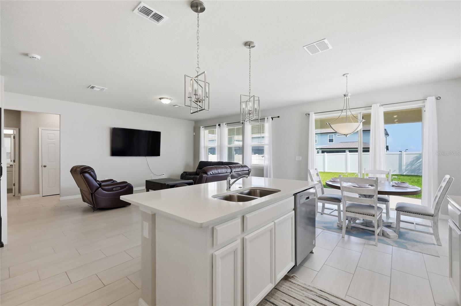 VILLAGES/MINNEOLA HILLS PH 1A - Residential