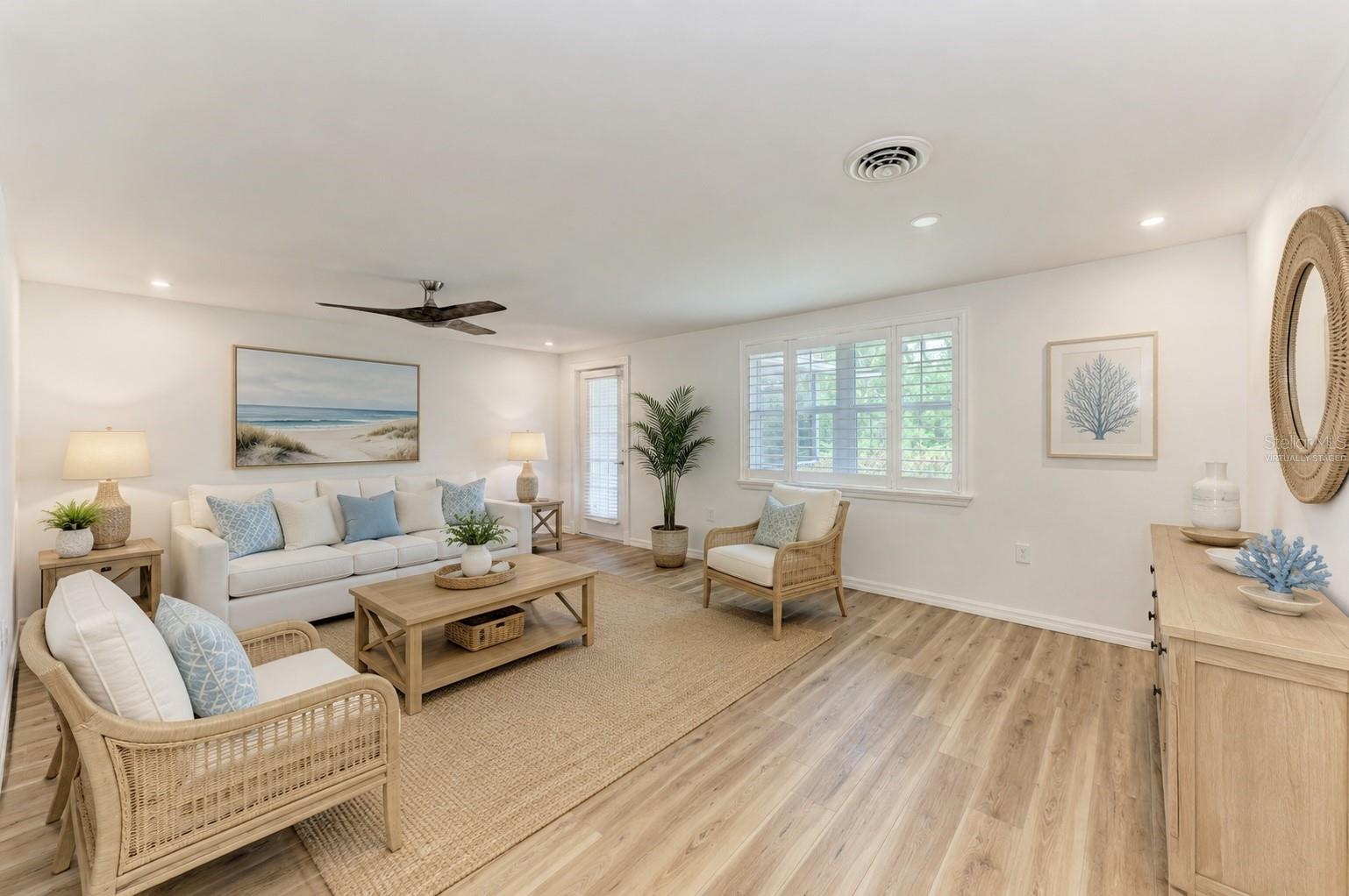 4400 ZENITH ROAD - Photo 4
