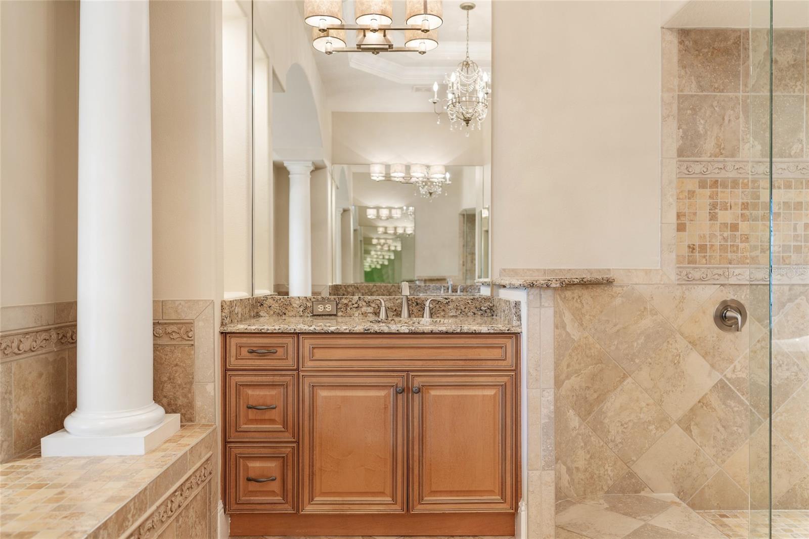 KEENES POINTE - Residential