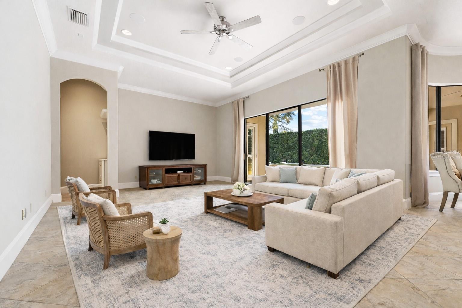 KEENES POINTE - Residential