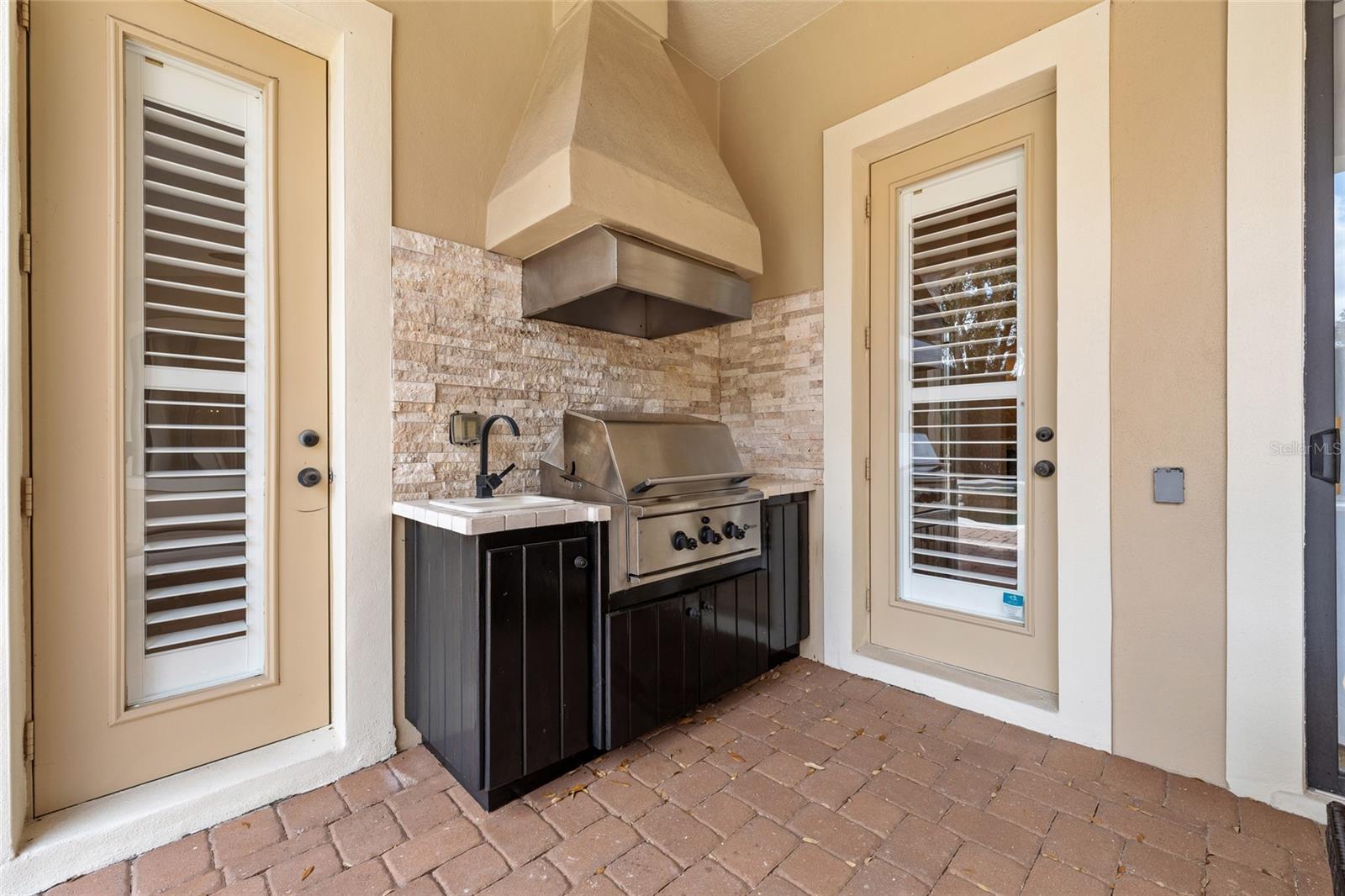 KEENES POINTE - Residential