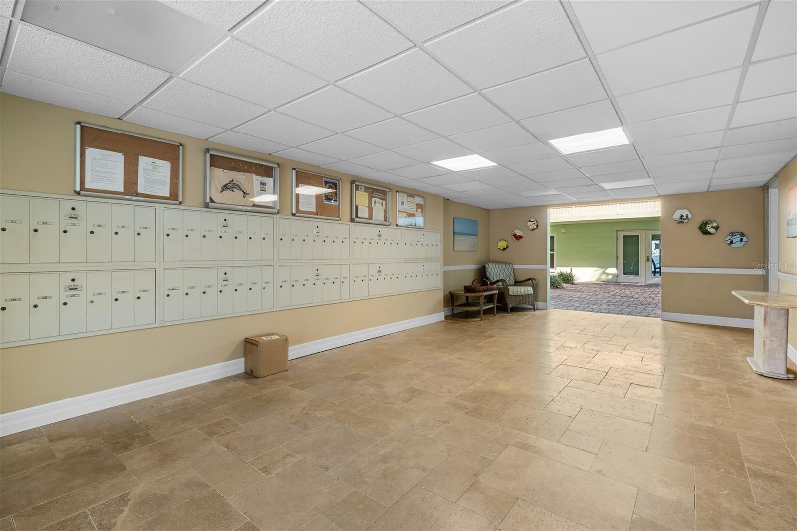 DOLPHIN POINTE OF DUNEDIN CONDO - Residential Lease