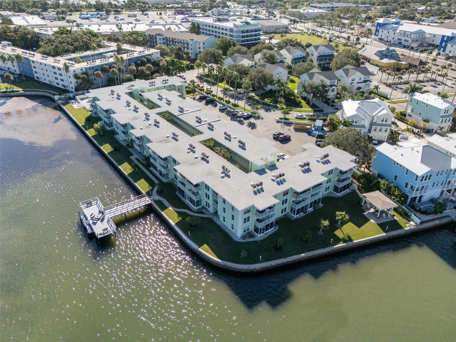 DOLPHIN POINTE OF DUNEDIN CONDO - Residential Lease