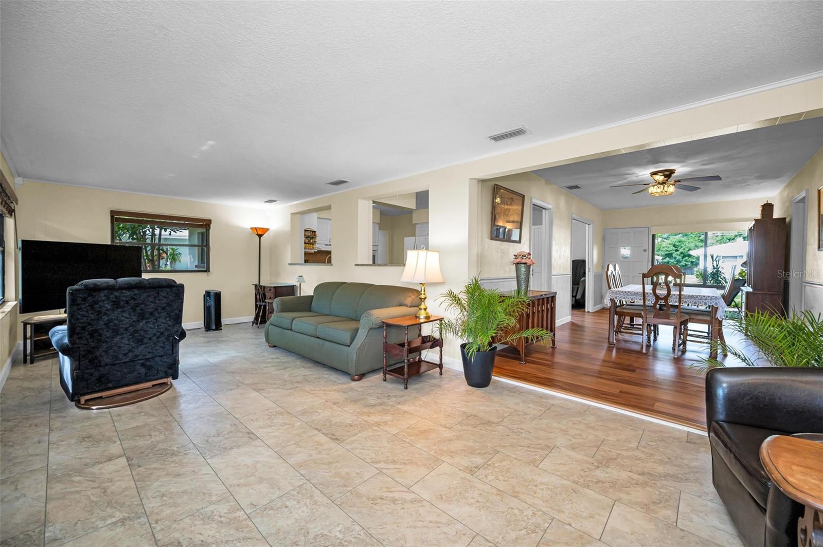 SKYCREST TERRACE 2ND ADD - Residential