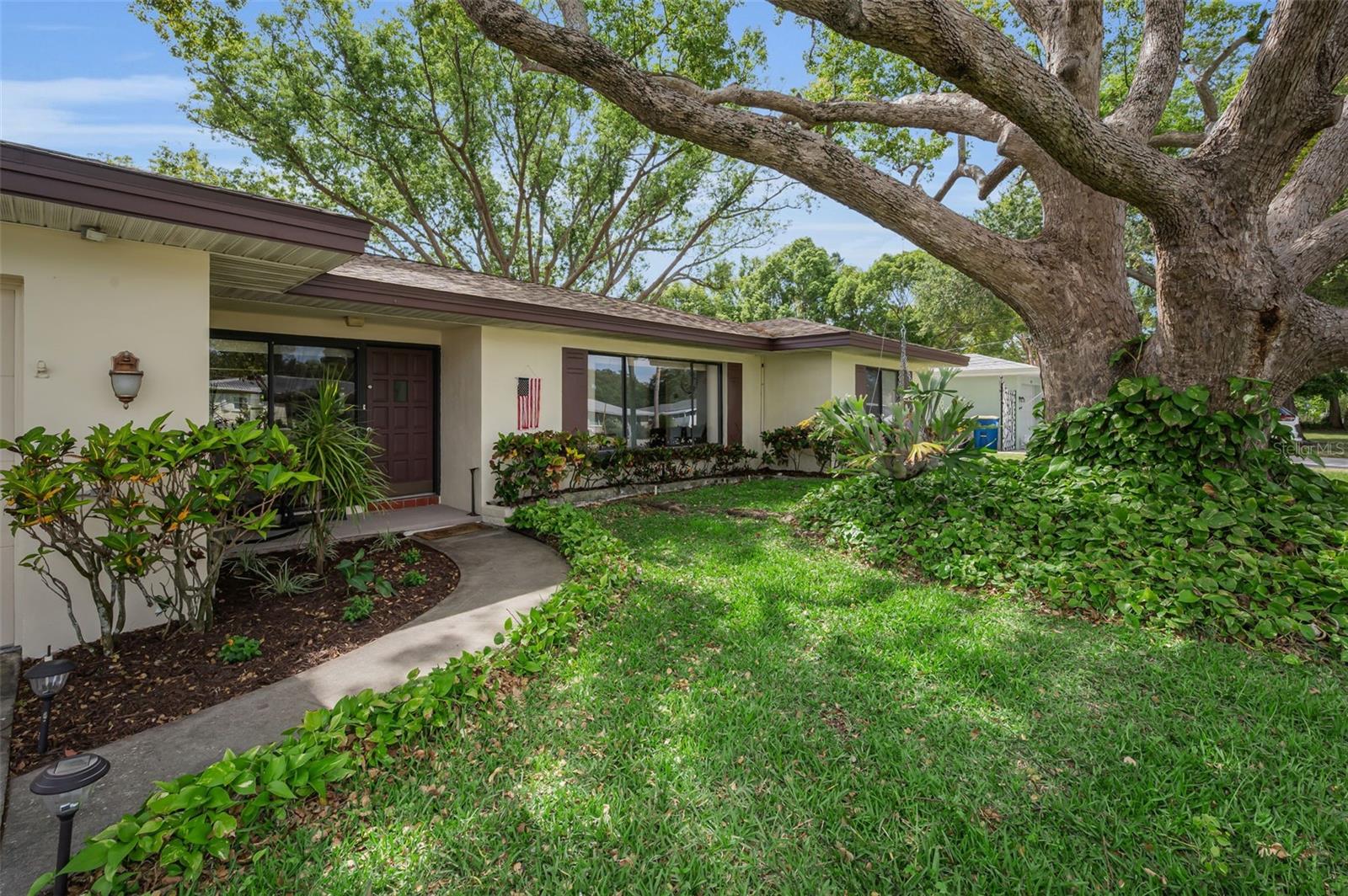 SKYCREST TERRACE 2ND ADD - Residential