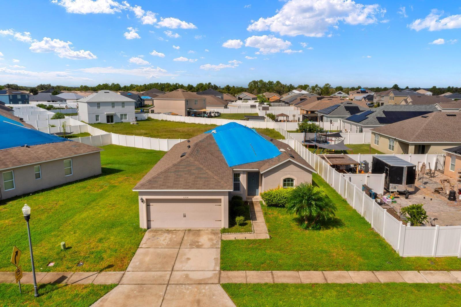 LAKESIDE LANDINGS PH 01 - Residential