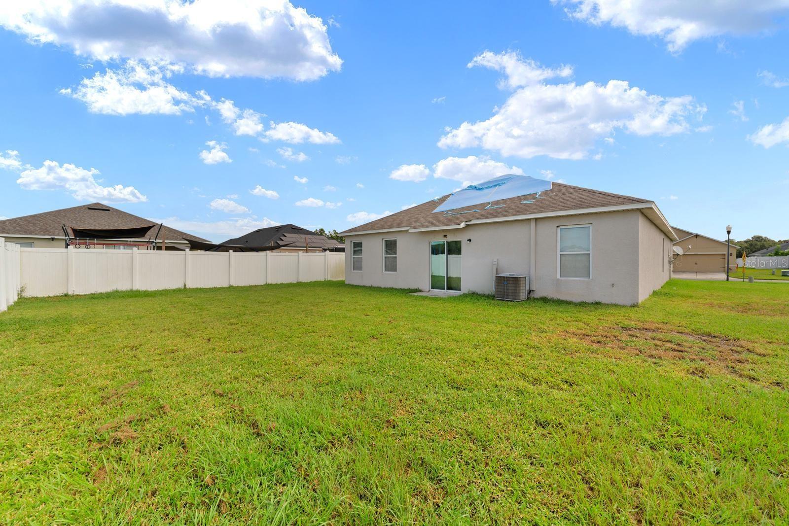 LAKESIDE LANDINGS PH 01 - Residential