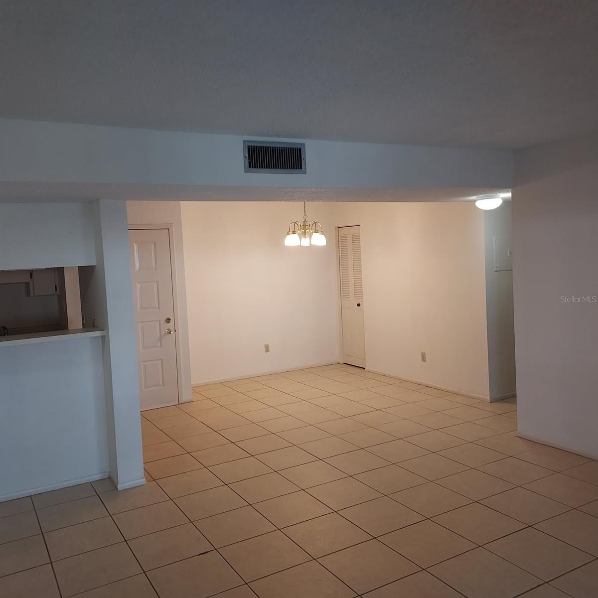 THE OAKS UNIT 1 A CONDO - Residential