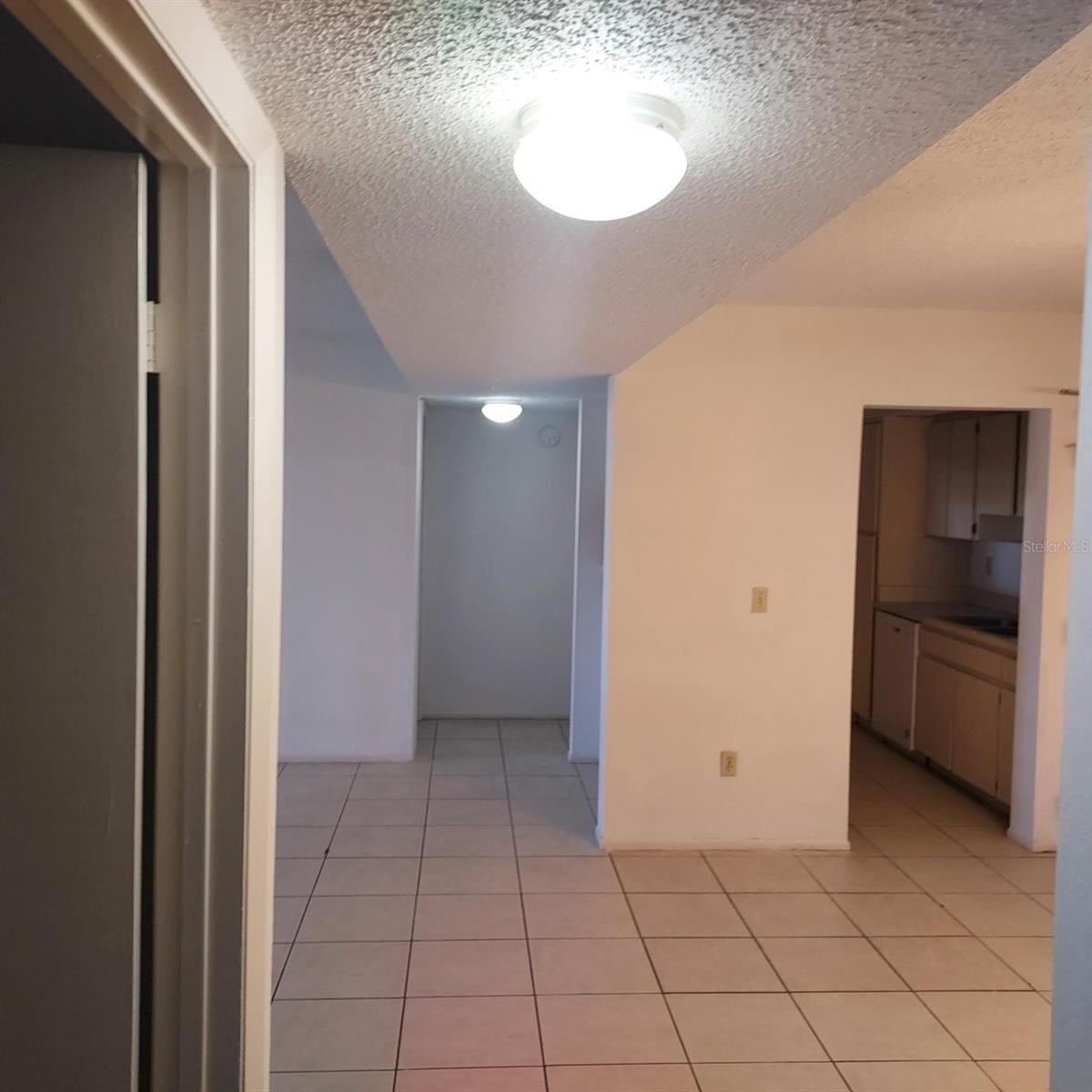 THE OAKS UNIT 1 A CONDO - Residential