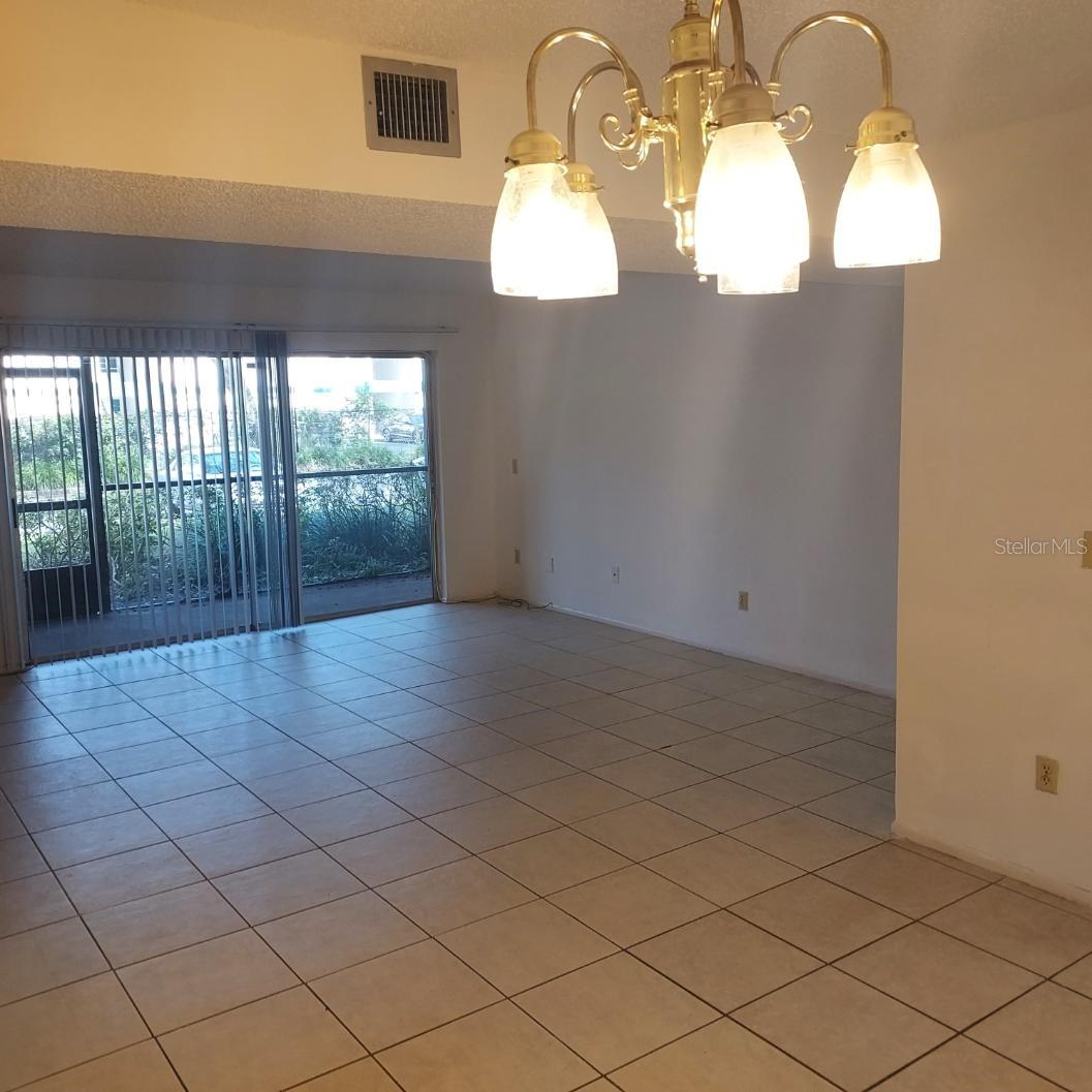 THE OAKS UNIT 1 A CONDO - Residential