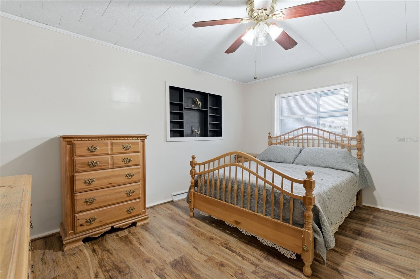 ORANGE CITY ESTATES - Residential