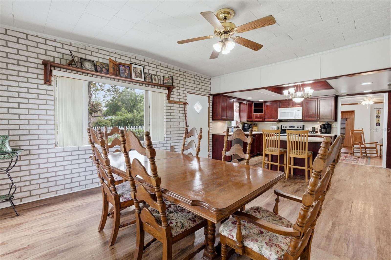 ORANGE CITY ESTATES - Residential