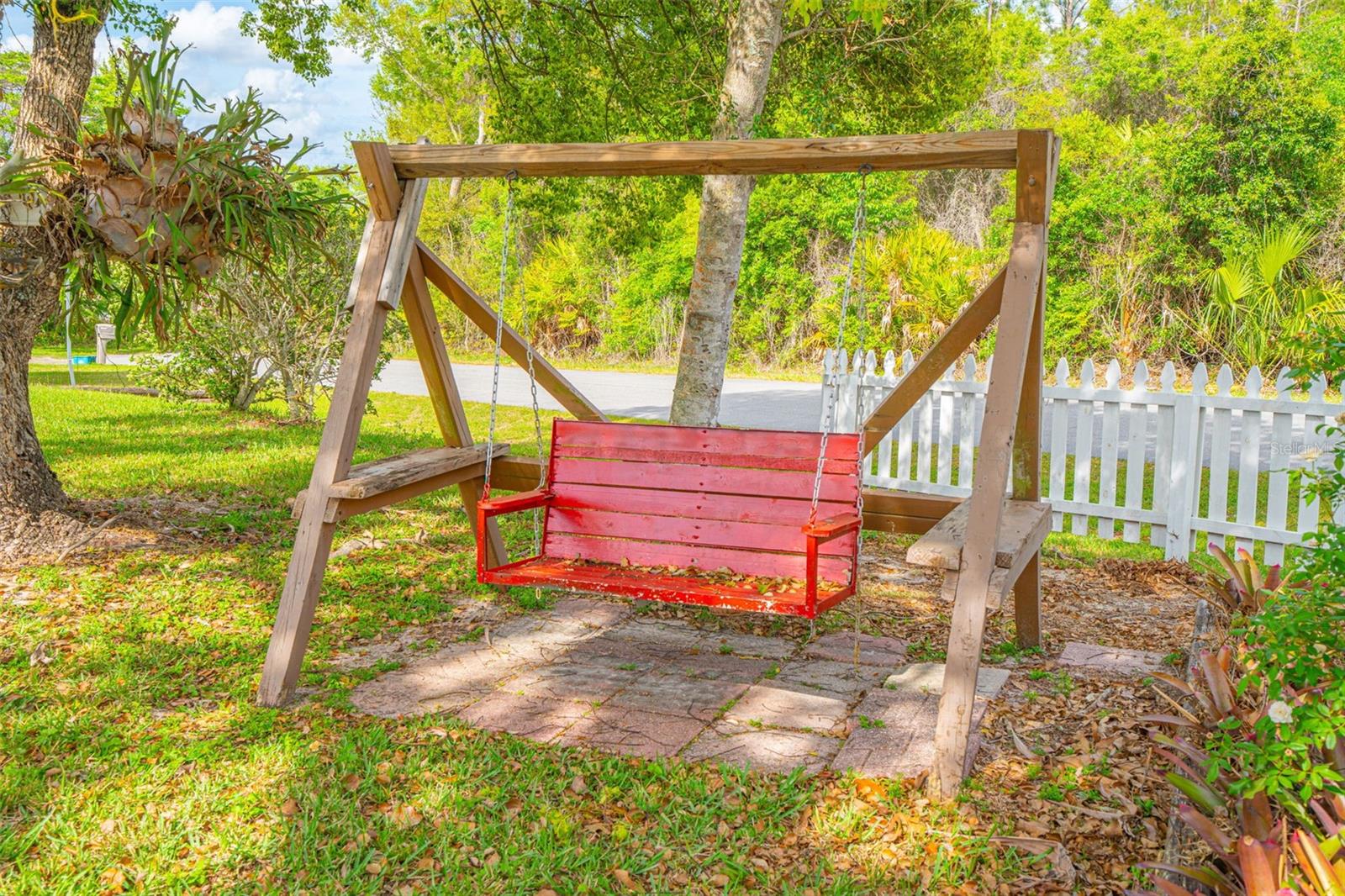 ORANGE CITY ESTATES - Residential