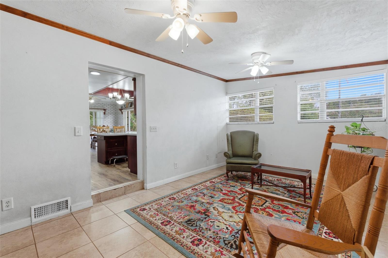 ORANGE CITY ESTATES - Residential