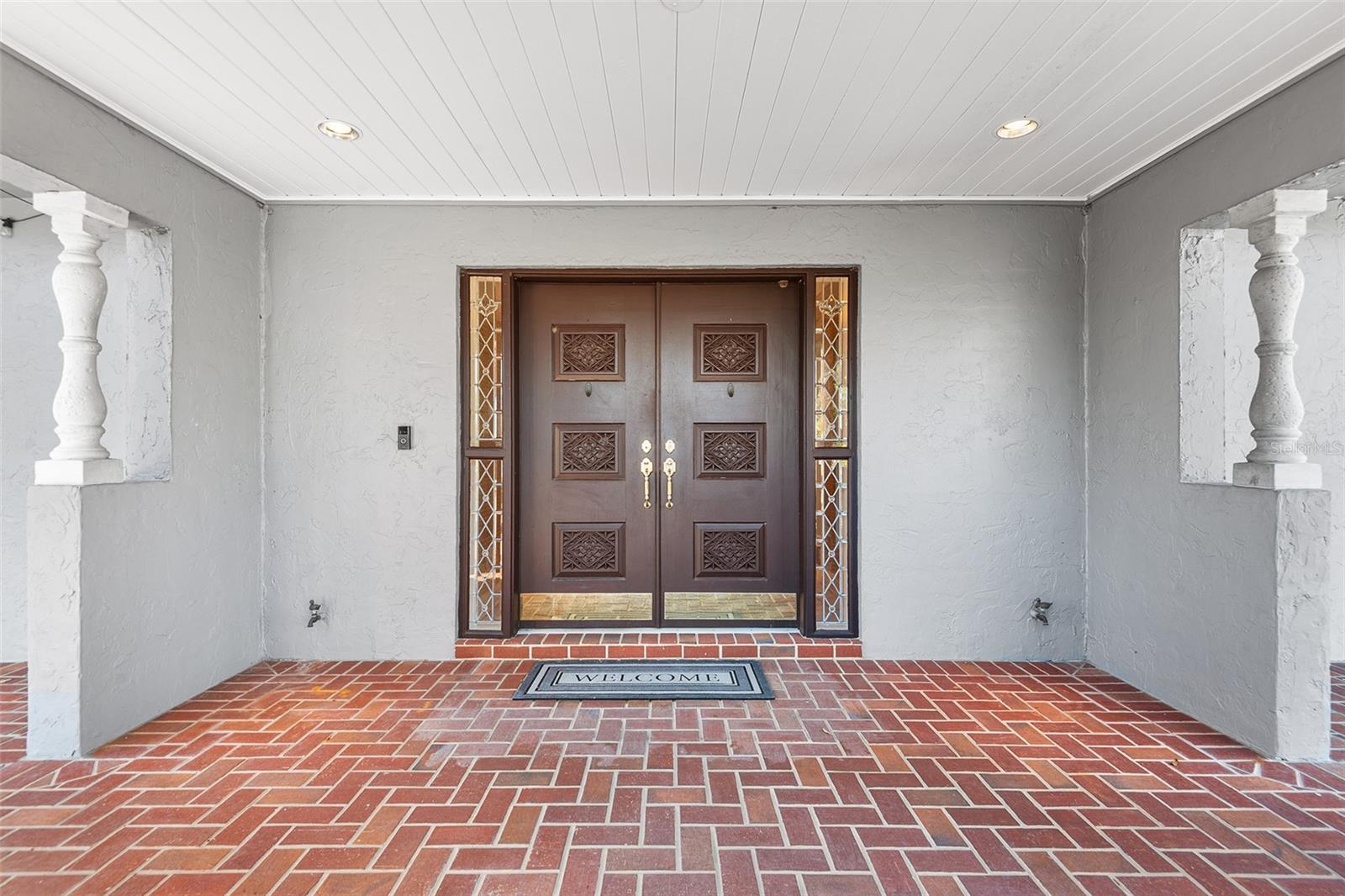 LAKE POINT - Residential