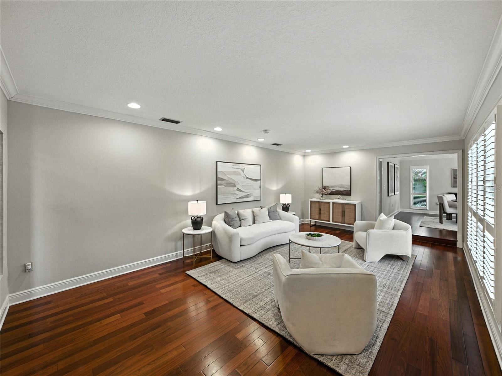 LAKE POINT - Residential