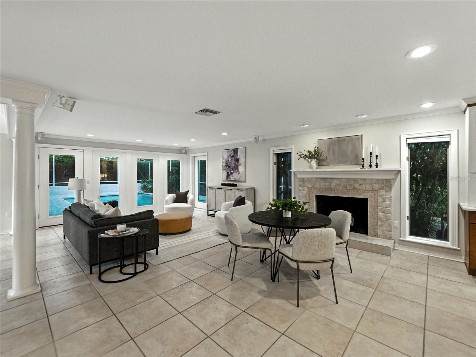 LAKE POINT - Residential