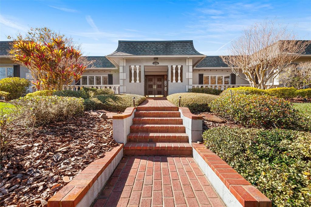 Photo of 1249 Lake Point Drive, Lakeland, FL 33813 (MLS # TB8464036)