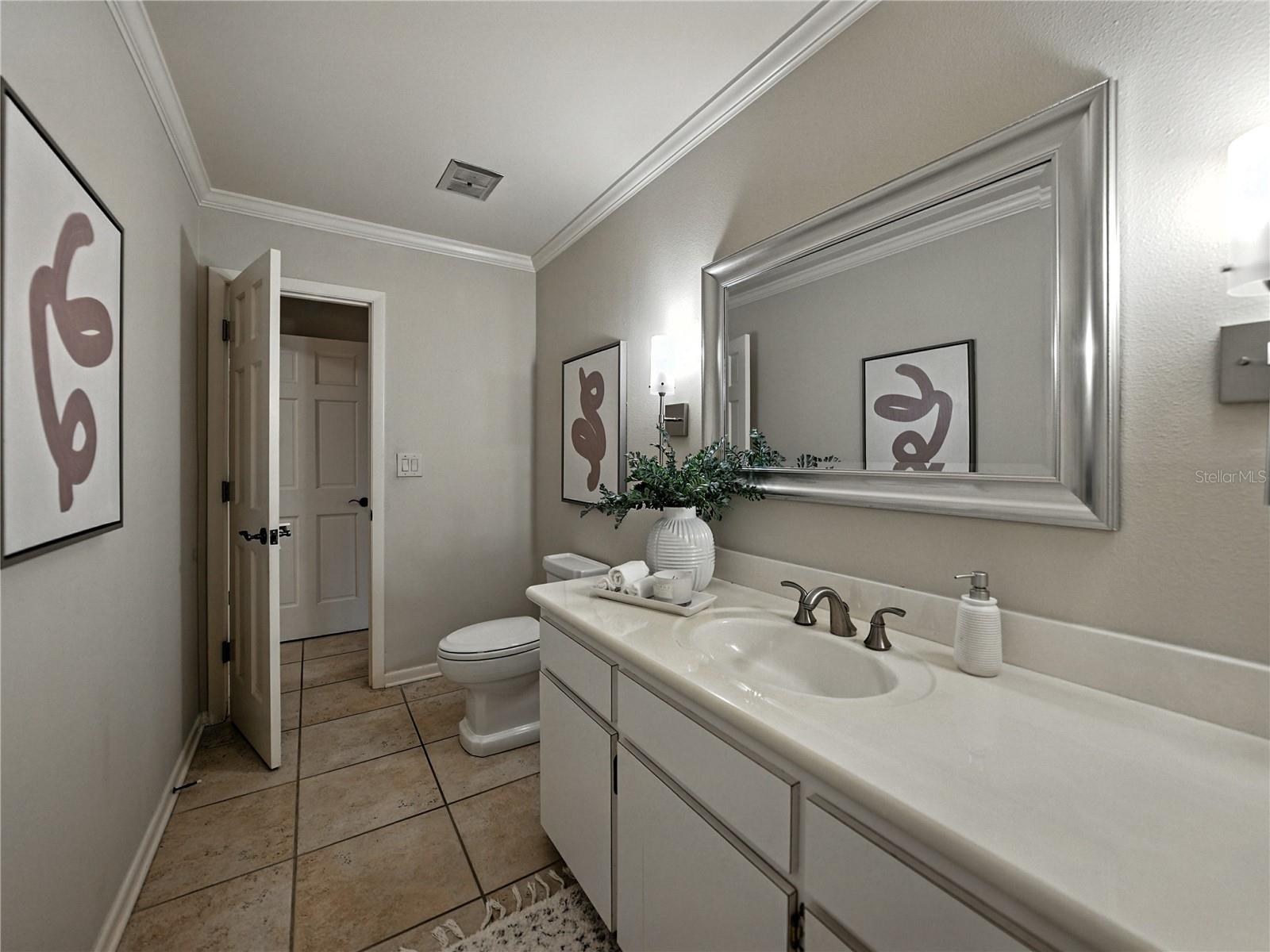 LAKE POINT - Residential