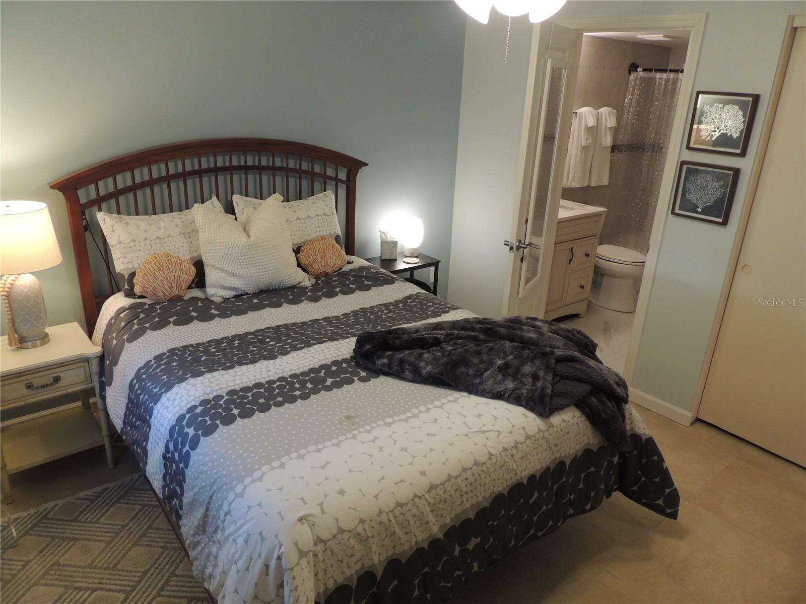 LONGWATER CHASE - Residential