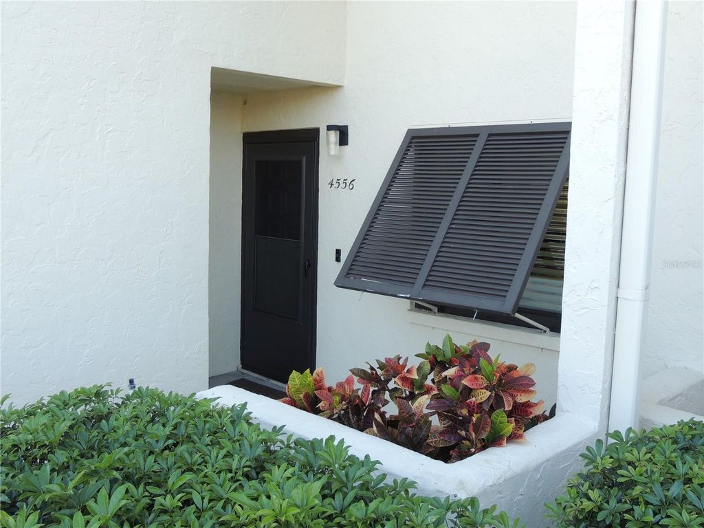 Photo of 4556 Longwater Chase #4556, Sarasota, FL 34235 (MLS # A4683050)