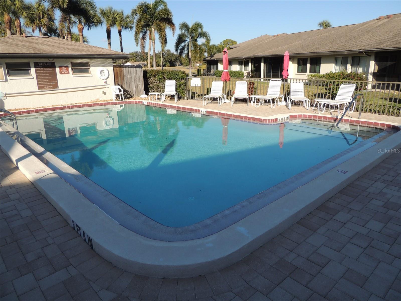 LONGWATER CHASE - Residential