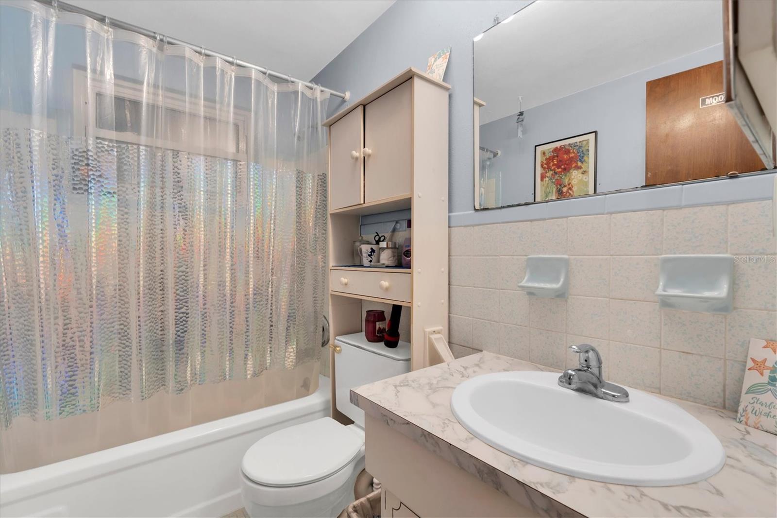ALOHA GARDENS - Residential