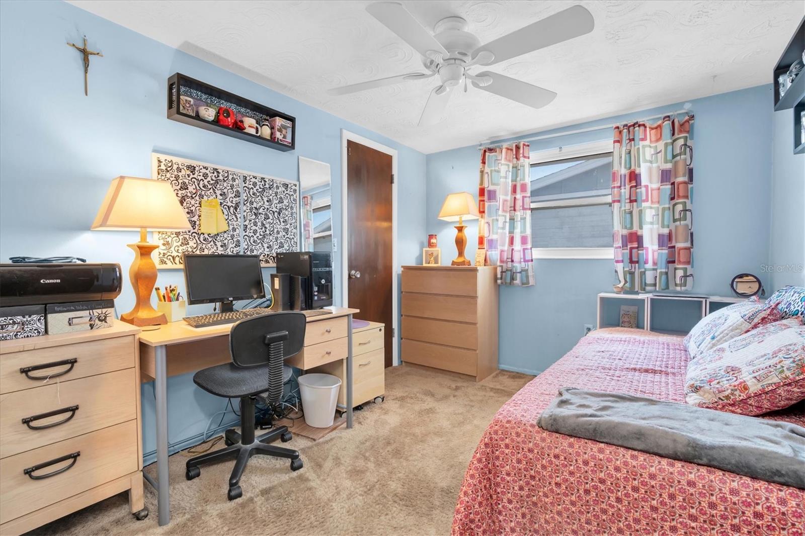 ALOHA GARDENS - Residential
