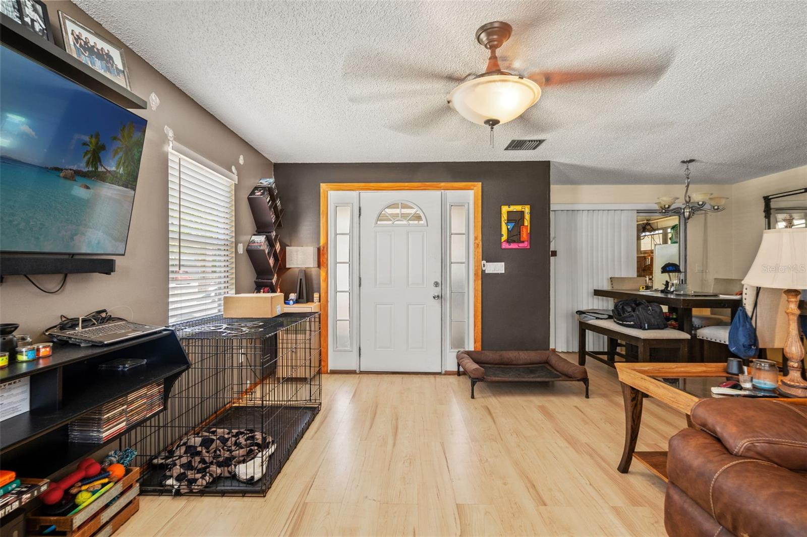 4555 CYNTHIA LANE