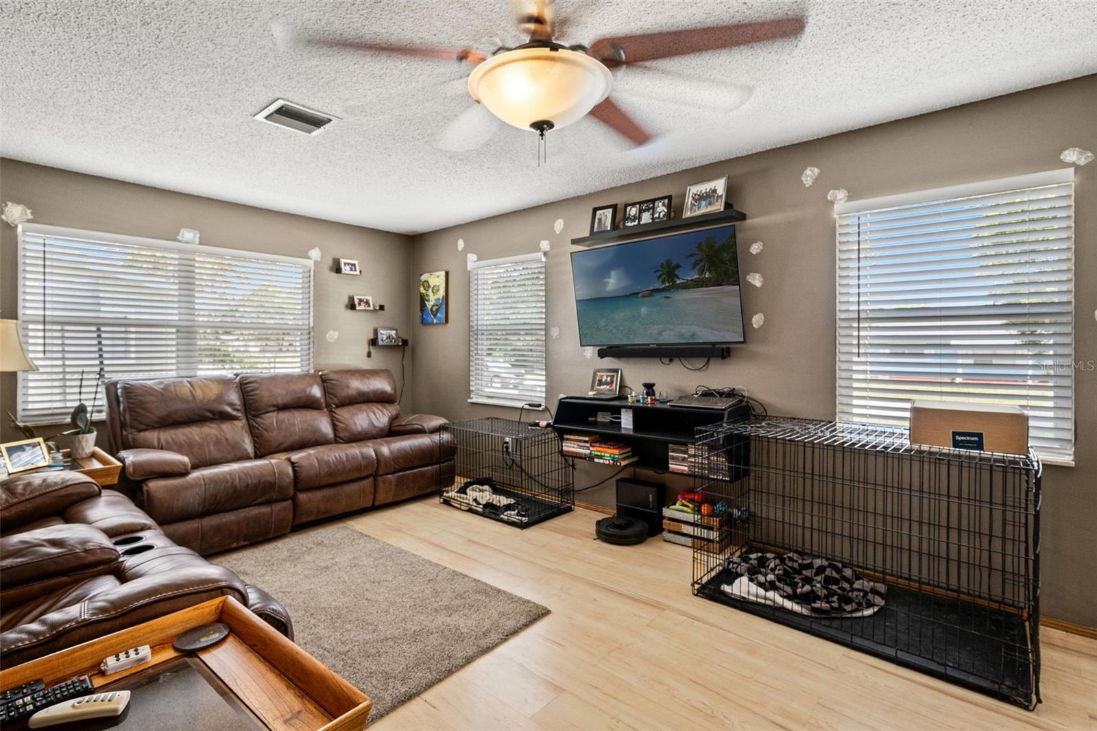 4555 CYNTHIA LANE