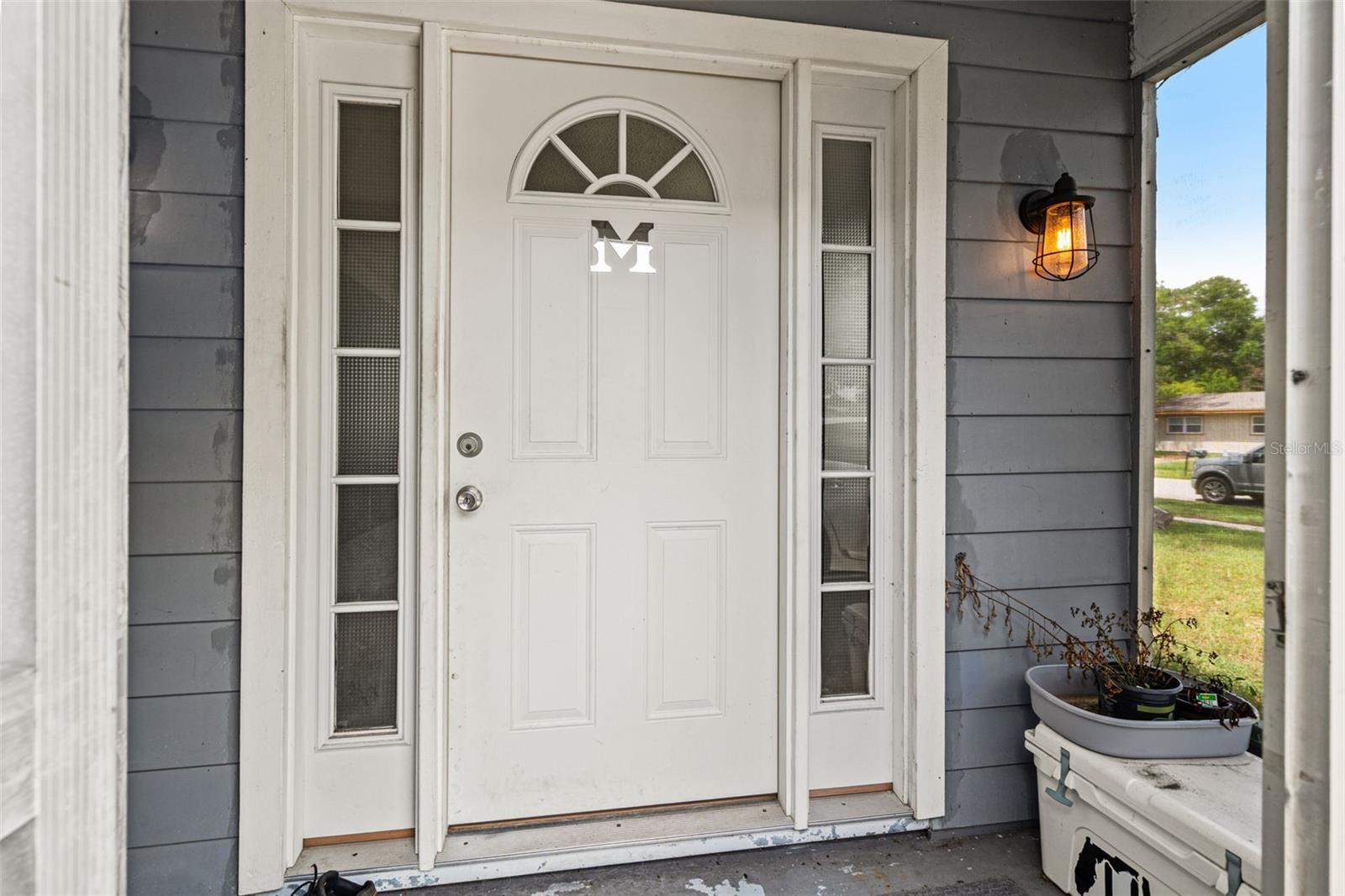 4555 CYNTHIA LANE