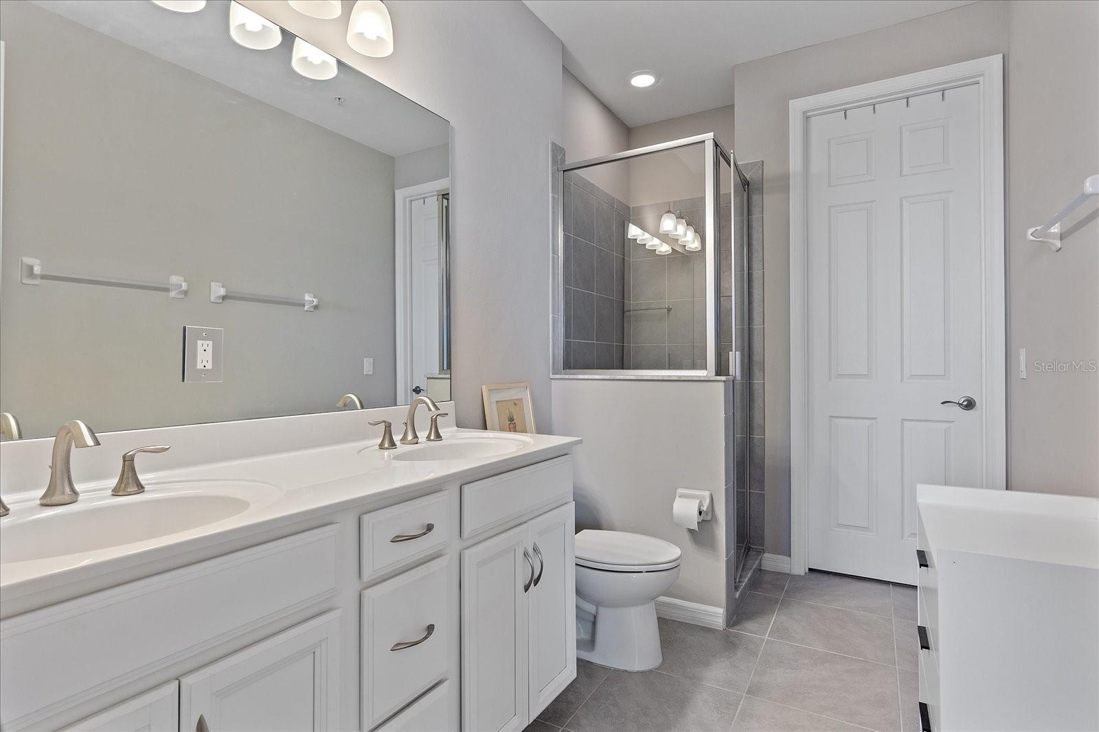Picture for the property N6126111, 3 beds, 2 baths
