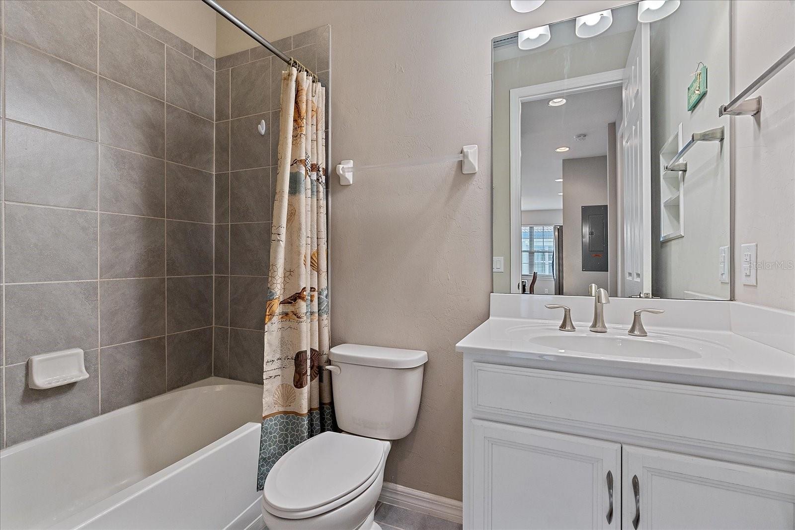 Picture for the property N6126111, 3 beds, 2 baths