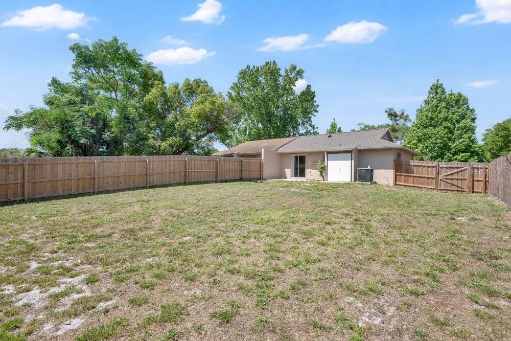 UNIVERSITY PLACE - Residential