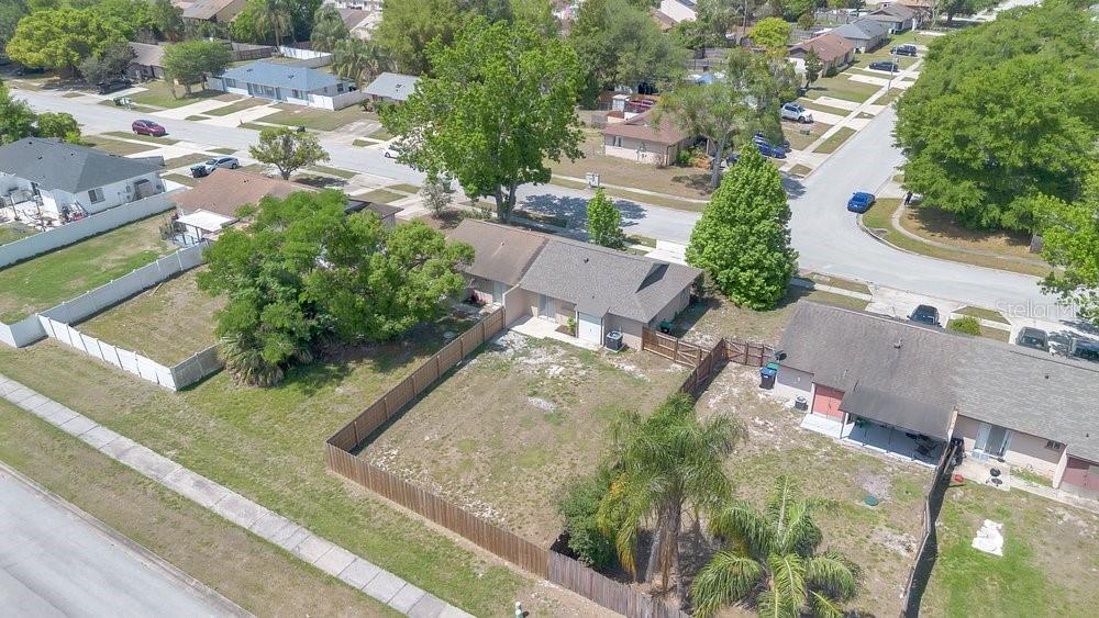 UNIVERSITY PLACE - Residential