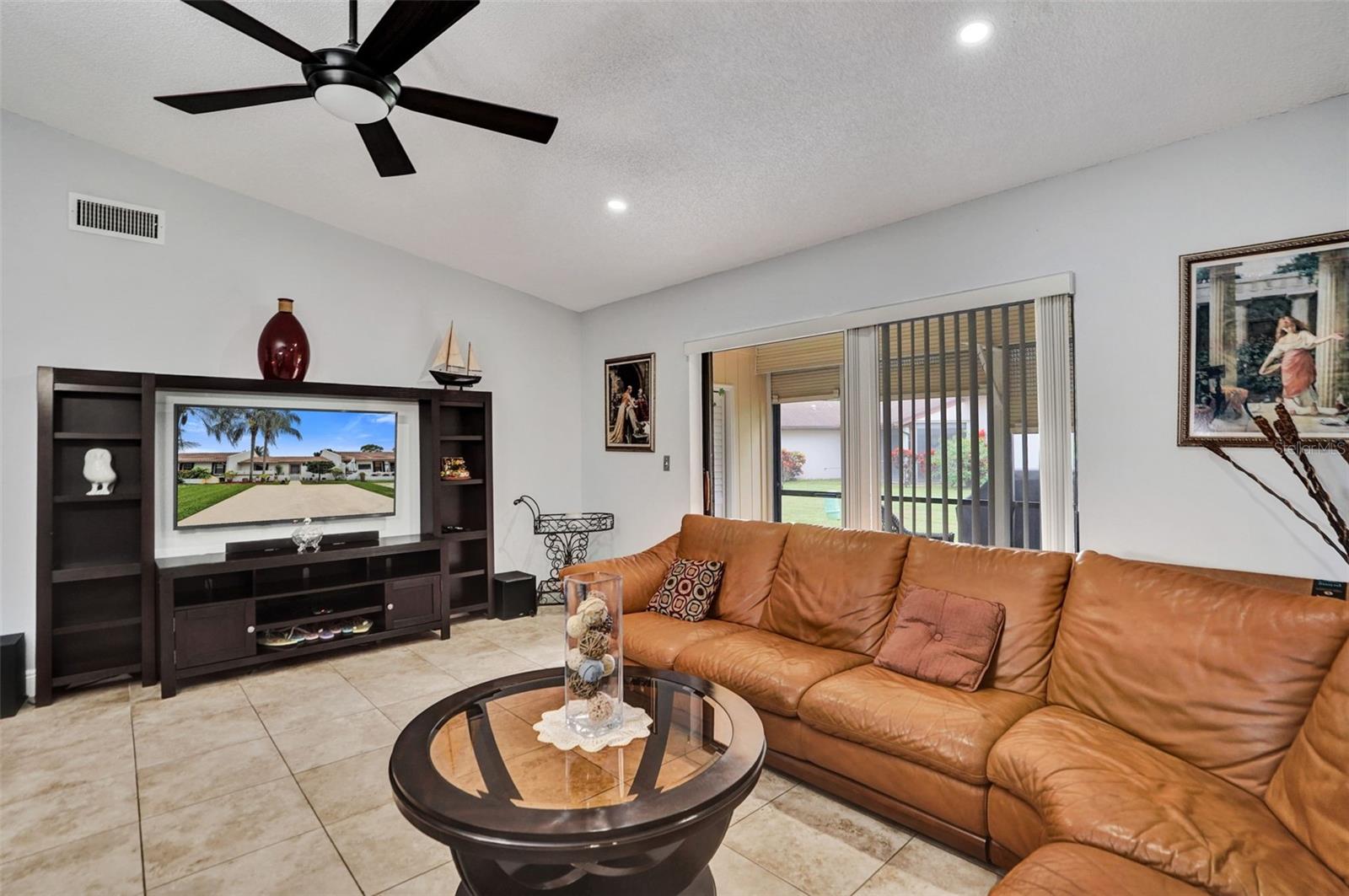 6120 FAIRFIELD CIRCLE