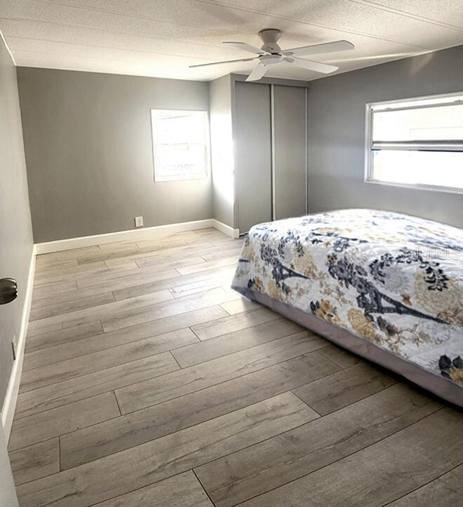 PALM LAKE ESTATES - Residential