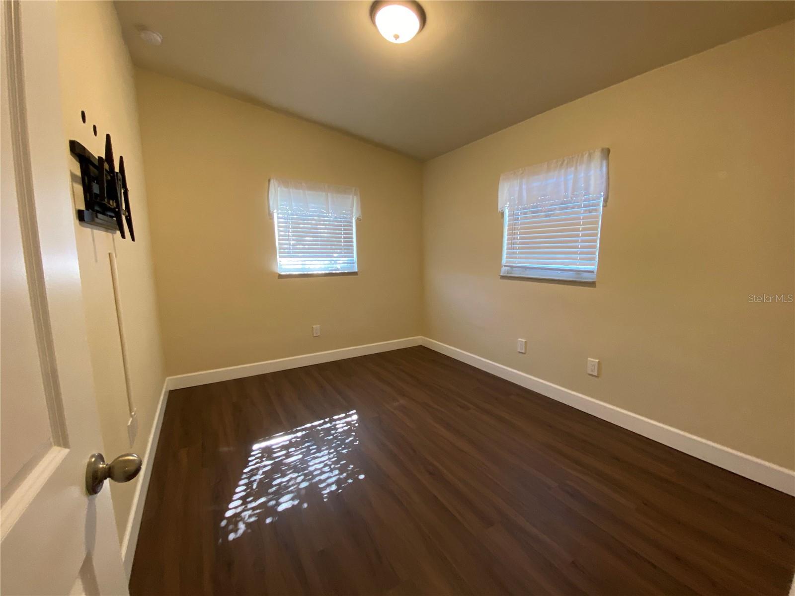 PORT CHARLOTTE SEC 018 - Residential Lease