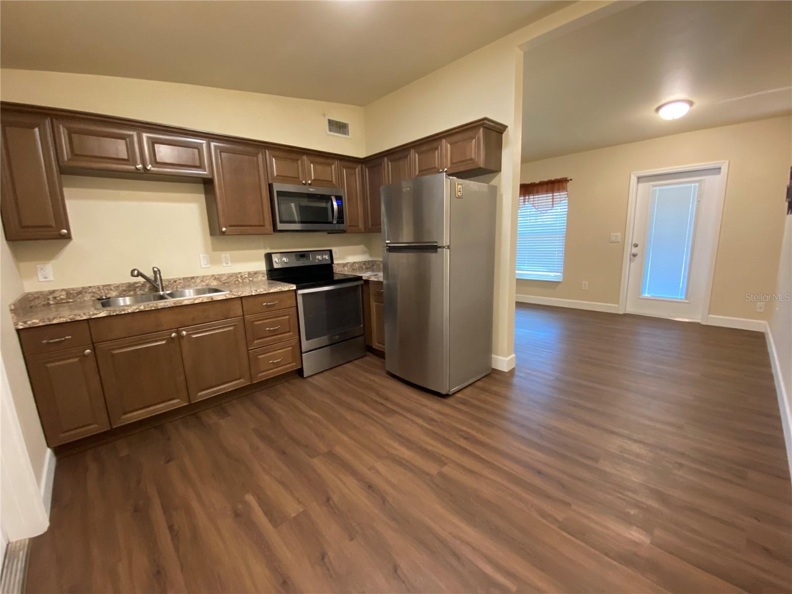 PORT CHARLOTTE SEC 018 - Residential Lease