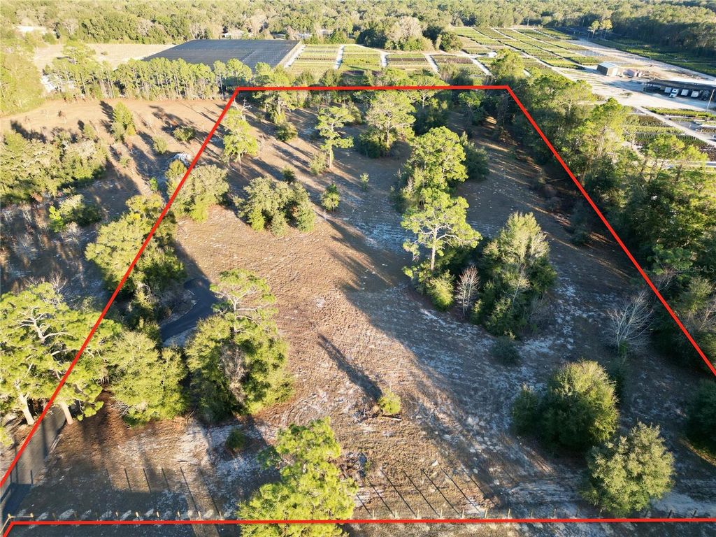 Photo of Tbd SW 110th Avenue, Dunnellon, FL 34432 (MLS # OM692236)