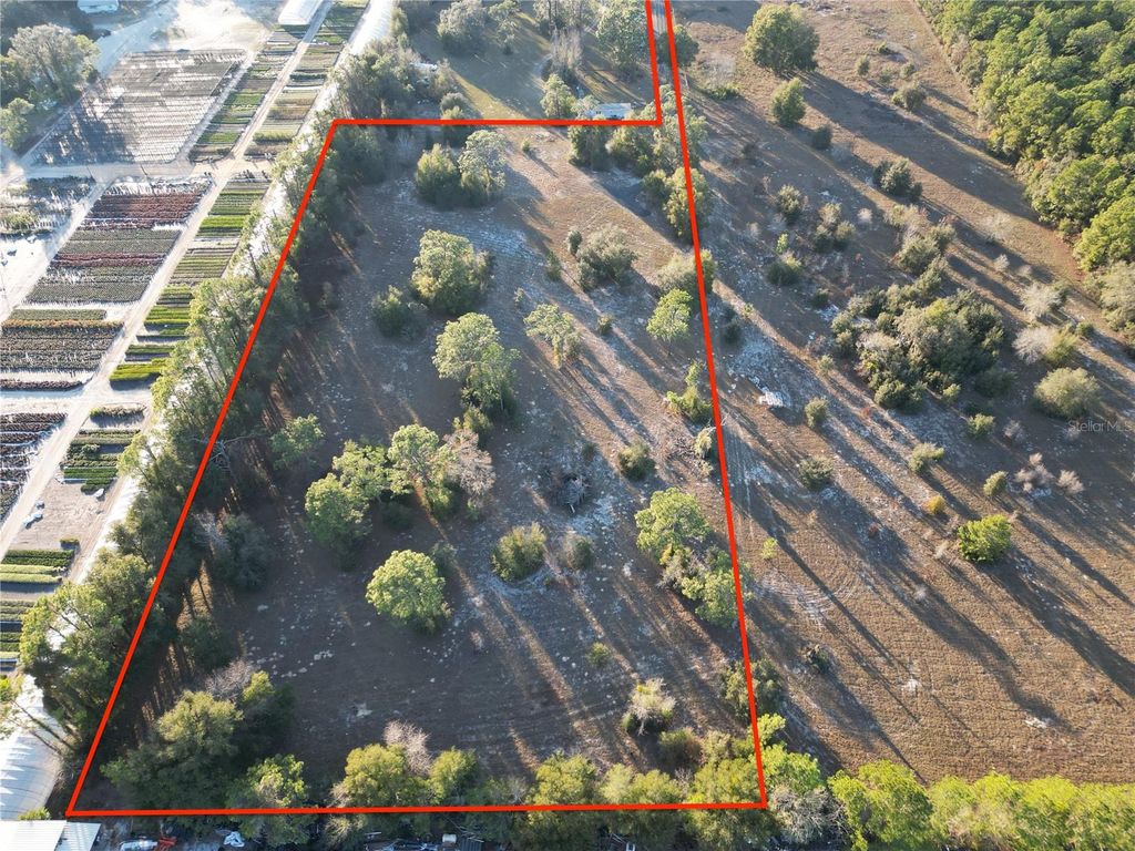 Photo of Tbd SW 110th Avenue, Dunnellon, FL 34432 (MLS # OM692236)