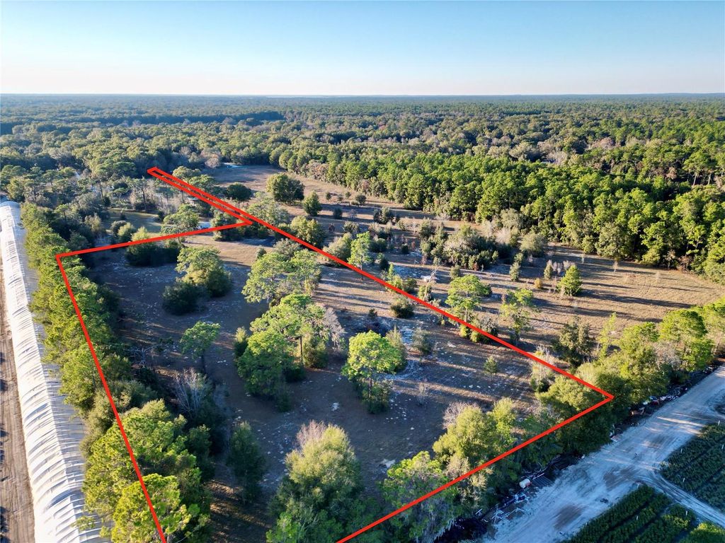 Photo of Tbd SW 110th Avenue, Dunnellon, FL 34432 (MLS # OM692236)