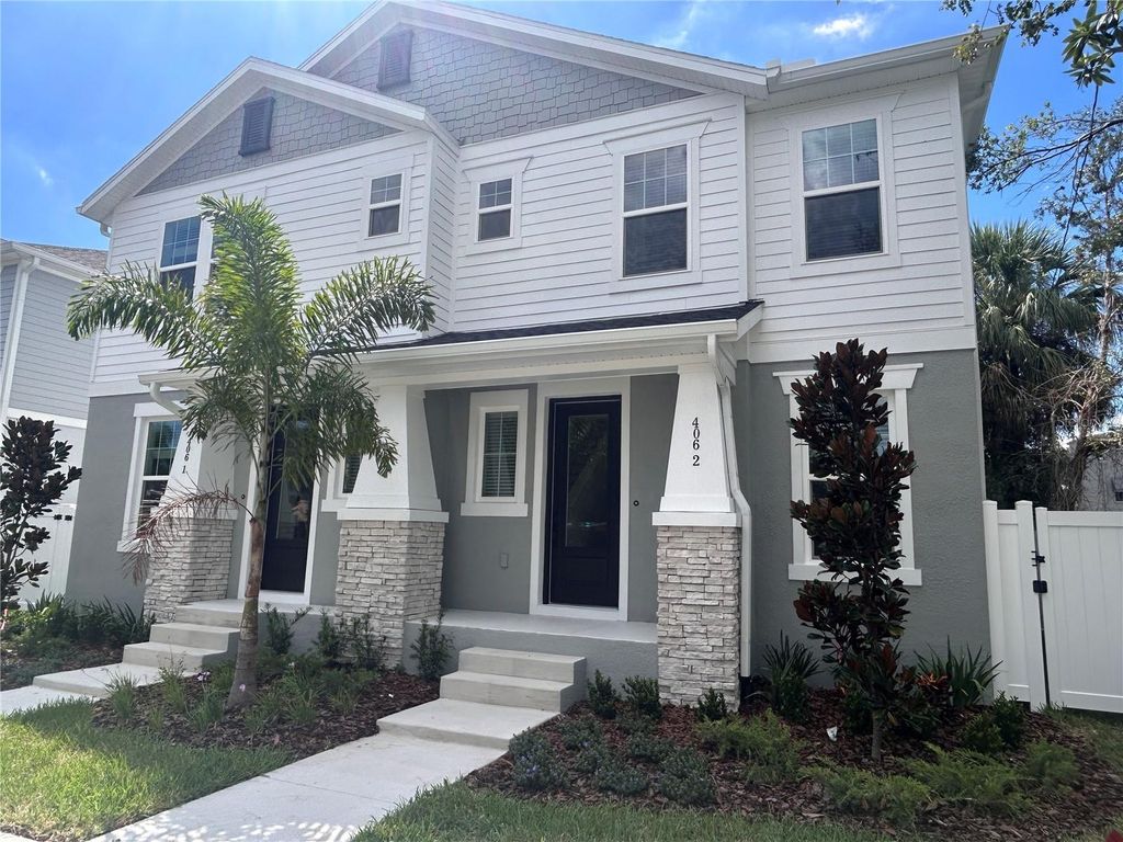 Photo of 406 N Westland Avenue #2, Tampa, FL 33609 (MLS # TB8434366)