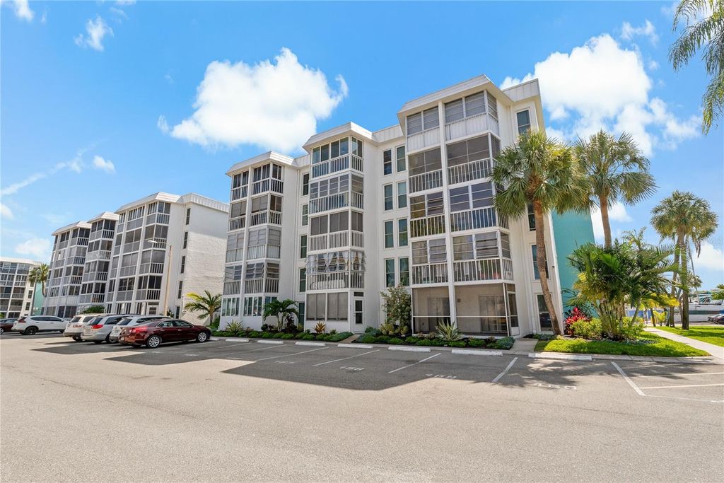 Photo of 4910 38th Way S #108, St Petersburg, FL 33711 (MLS # TB8430906)