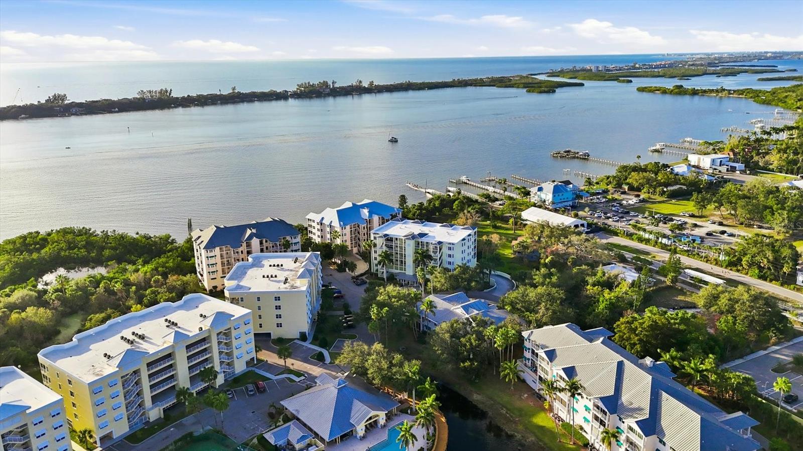 232 HIDDEN BAY DRIVE 303