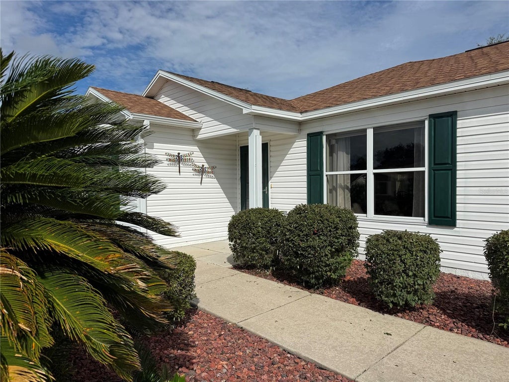 Photo of 16870 SE 96th Chapelwood Circle, The Villages, FL 32162 (MLS # G5118629)