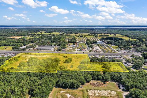 Tiny photo for 2296 U.S. Hwy 441, Fruitland Park, FL 34731 (MLS # G5067857)