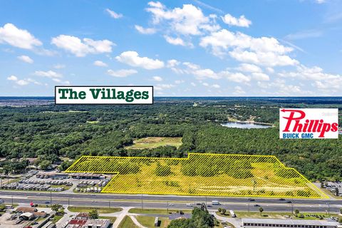 Tiny photo for 2296 U.S. Hwy 441, Fruitland Park, FL 34731 (MLS # G5067857)