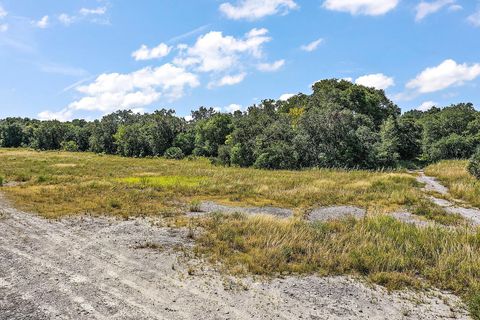 Tiny photo for 2296 U.S. Hwy 441, Fruitland Park, FL 34731 (MLS # G5067857)