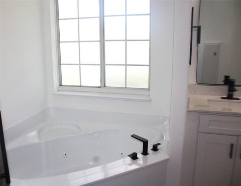 Tiny photo for 21516 Castle View Court, Leesburg, FL 34748 (MLS # S5158669)